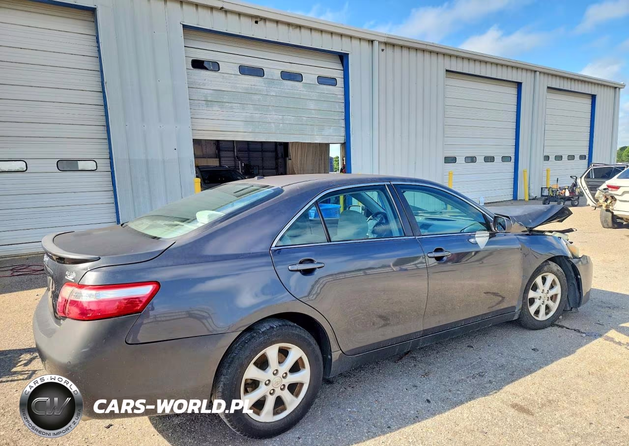 2010 Toyota Camry Le V6 VIN:4T1BK3EKXAU111644 - 3