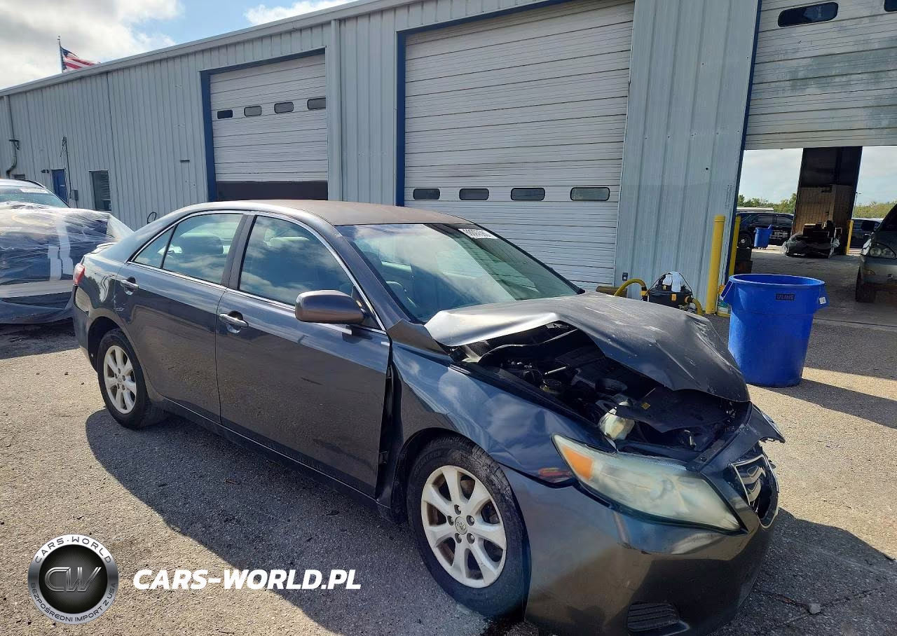 2010 Toyota Camry Le V6 VIN:4T1BK3EKXAU111644 - 4