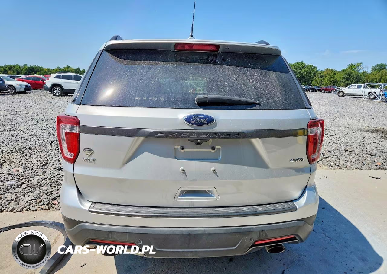 2018 Ford Explorer Xlt VIN:1FM5K8D81JGC27376 - 6