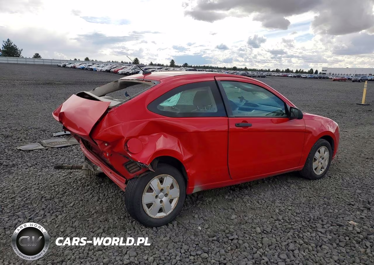 2008 Ford Focus S-Se VIN:1FAHP32N48W140270 - 3