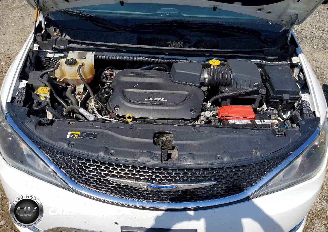 2019 Chrysler Pacifica VIN:2C4RC1BG7KR537570 - 12