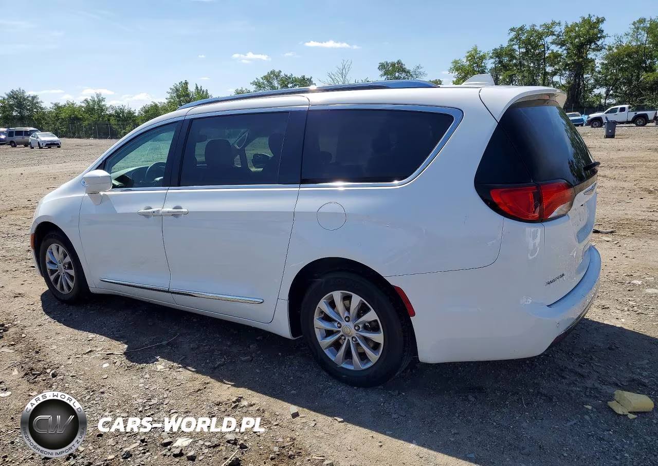2019 Chrysler Pacifica VIN:2C4RC1BG7KR537570 - 2