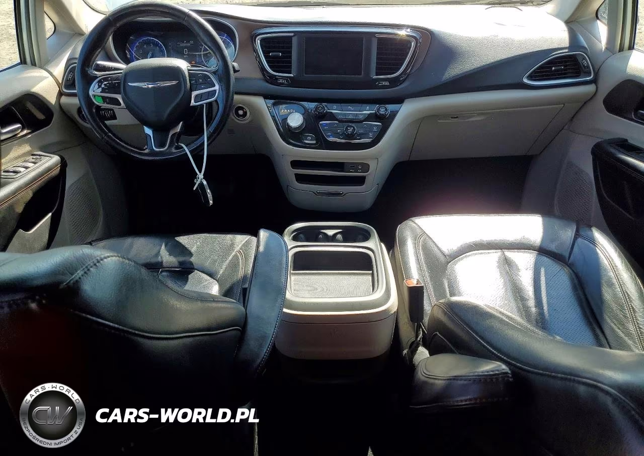 2019 Chrysler Pacifica VIN:2C4RC1BG7KR537570 - 8