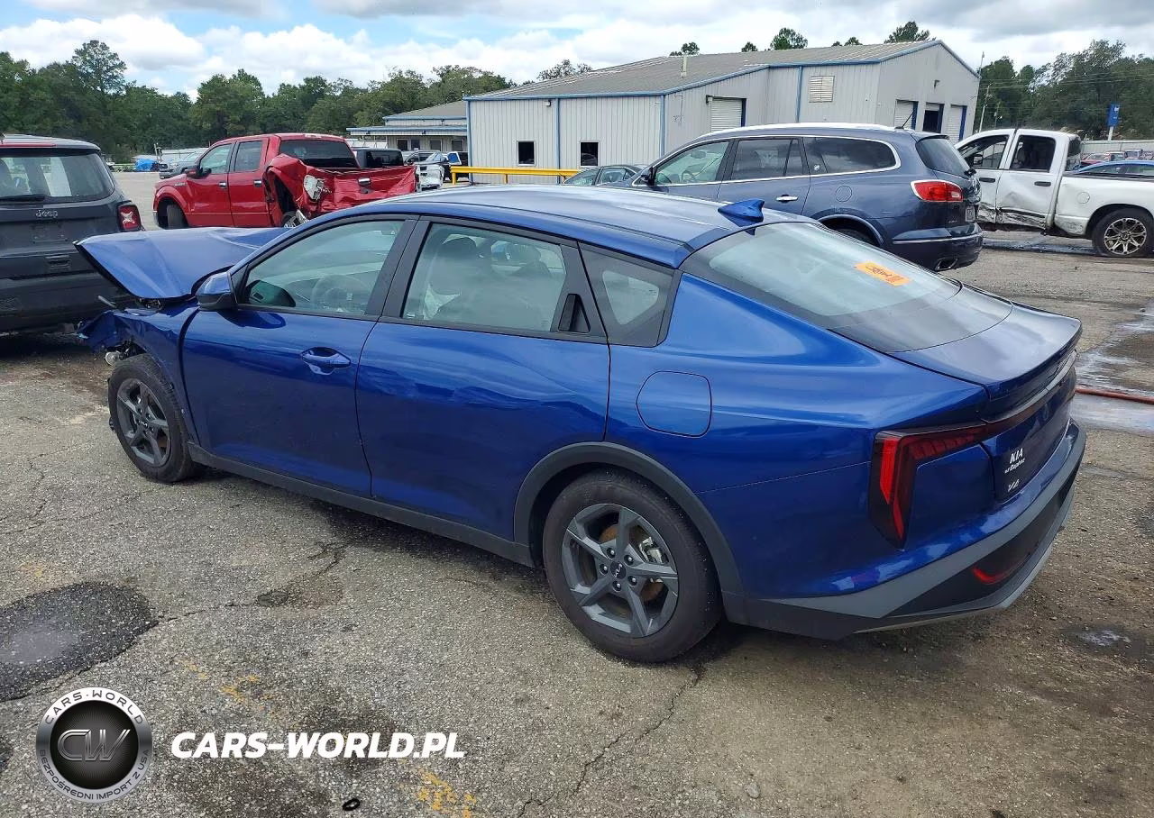 2025 Kia K4 Lxs VIN:3KPFT4DE4SE195285 - 2