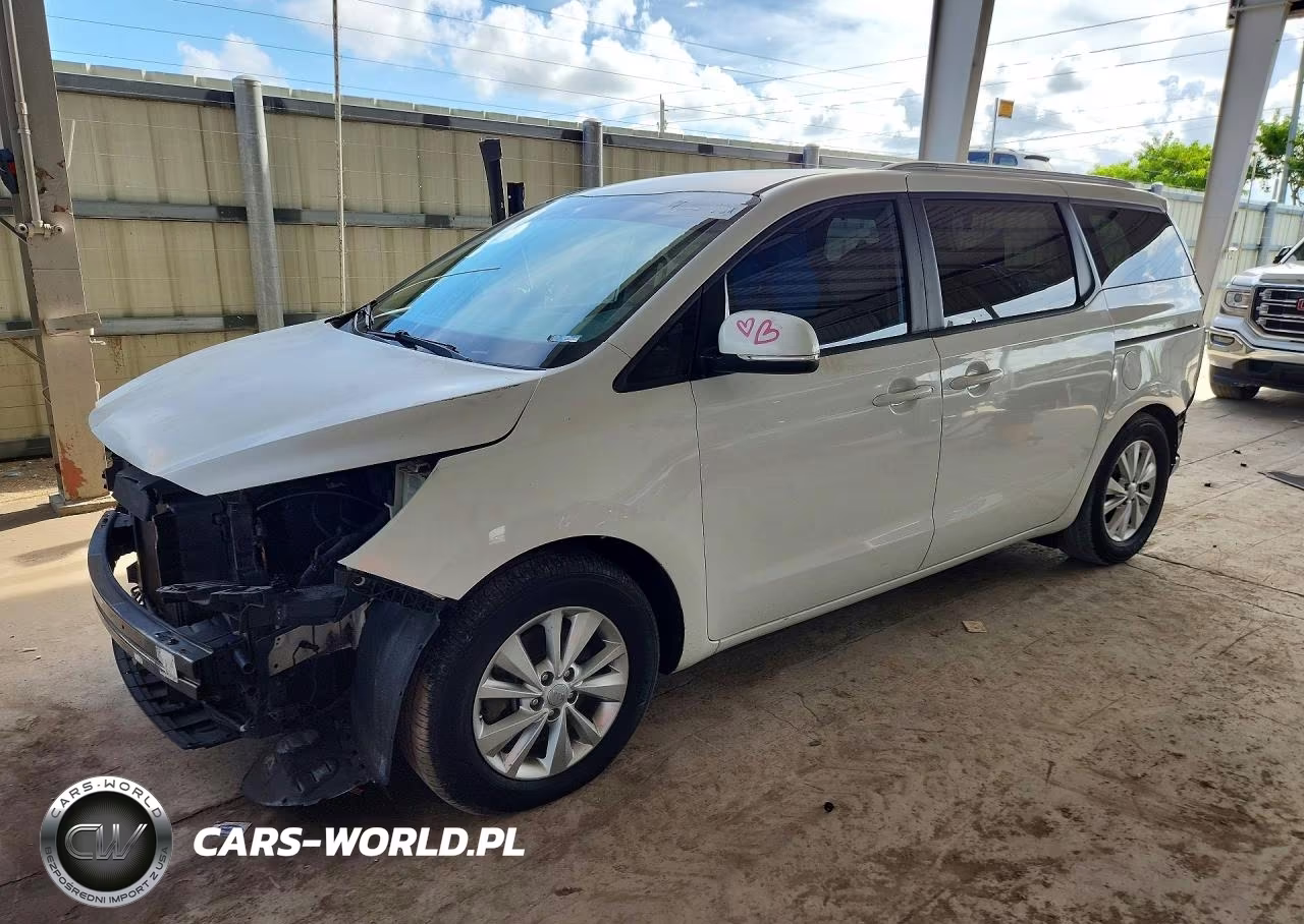 2015 Kia Sedona Lx