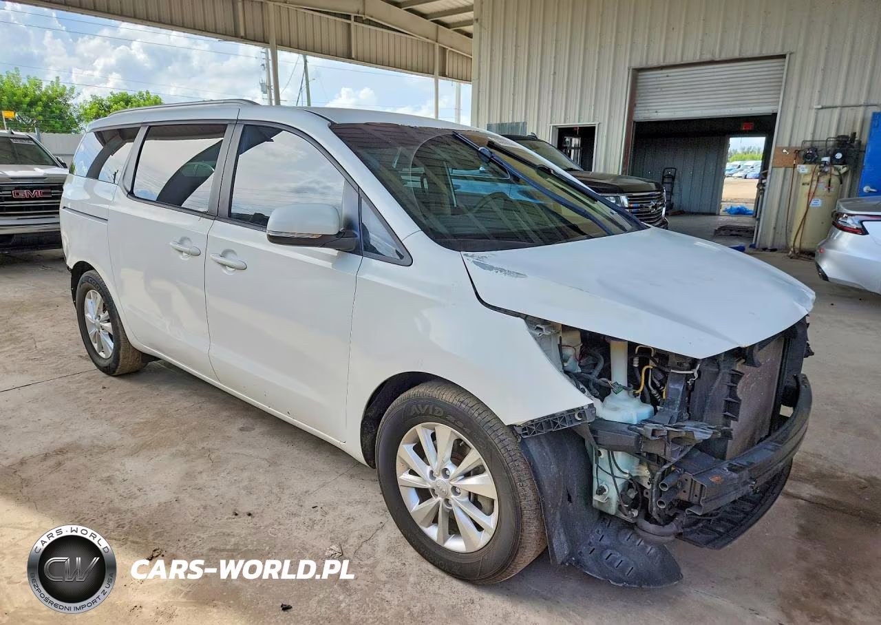 2015 Kia Sedona Lx VIN:KNDMB5C18F6061907 - 4