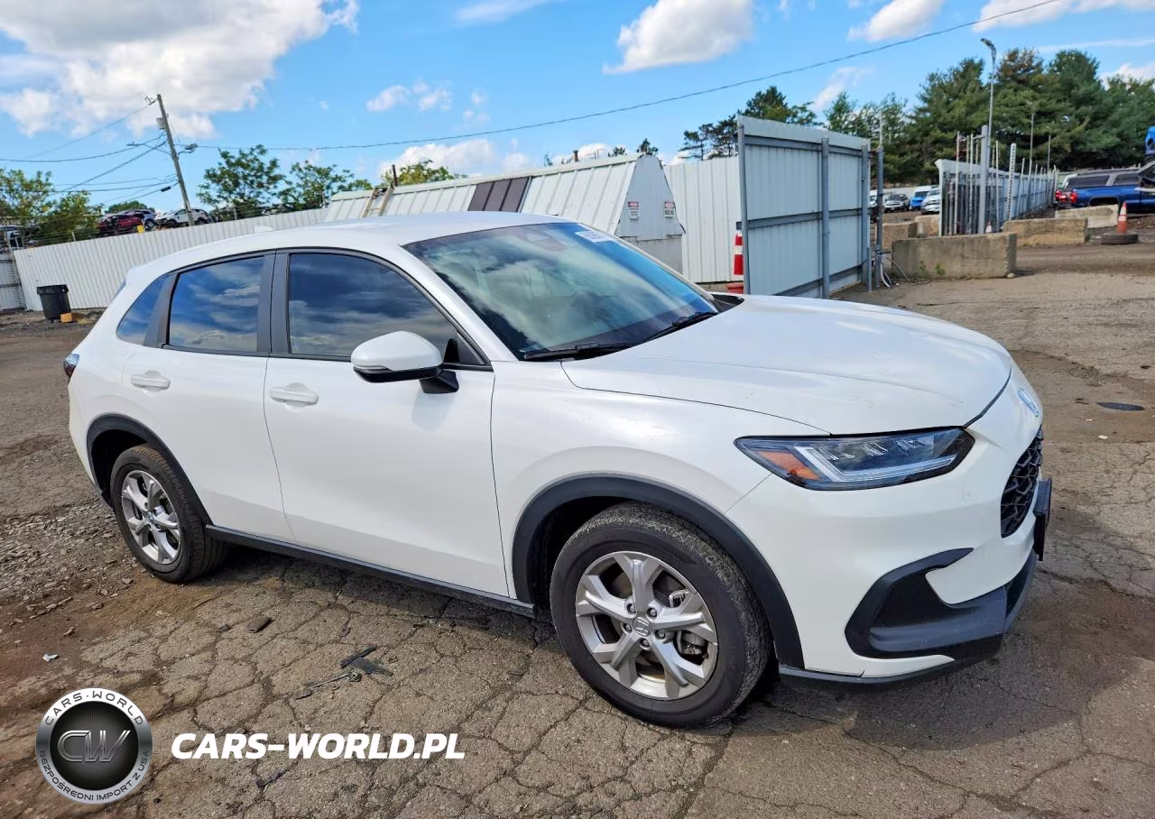 2025 Honda Hr-V Lx VIN:3CZRZ2H31SM726161 - 4