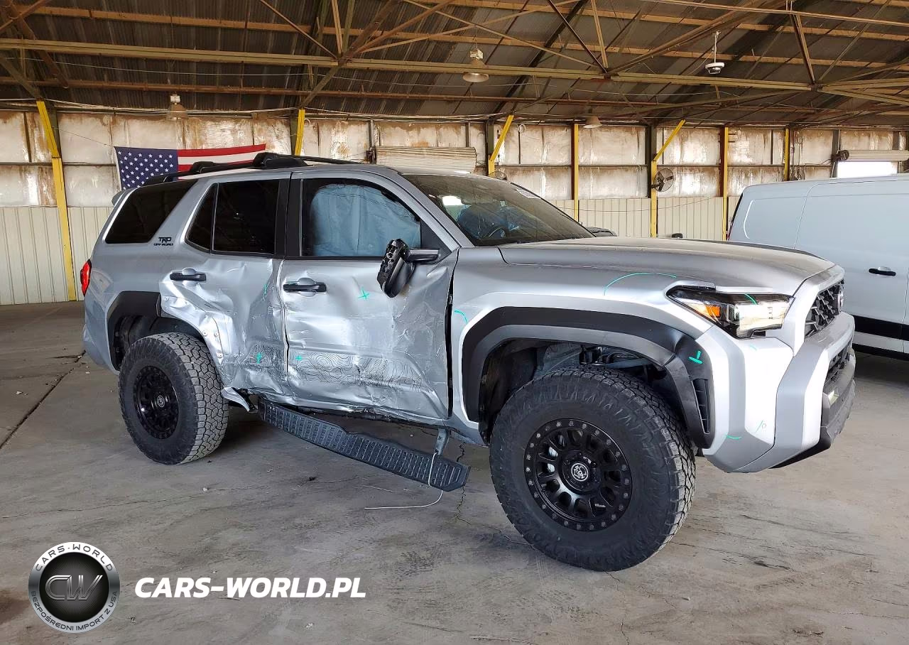 2025 Toyota 4Runner Trd Off-Road VIN:JTEVA5BR9S5001967 - 4