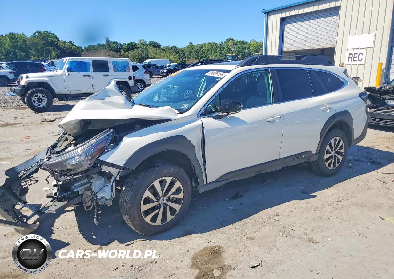 2025 Subaru Outback Premium