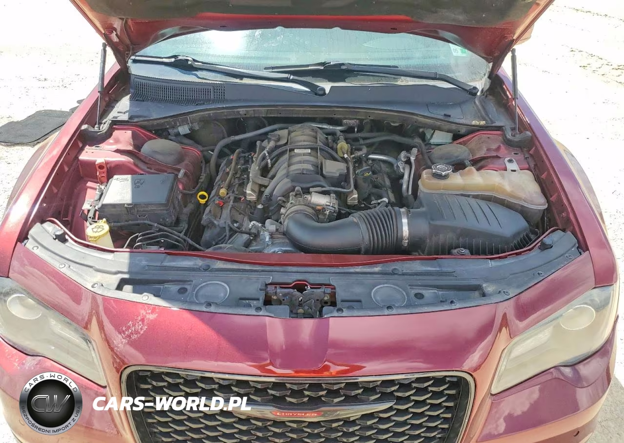 2021 Chrysler 300 S VIN:2C3CCABT6MH580152 - 11