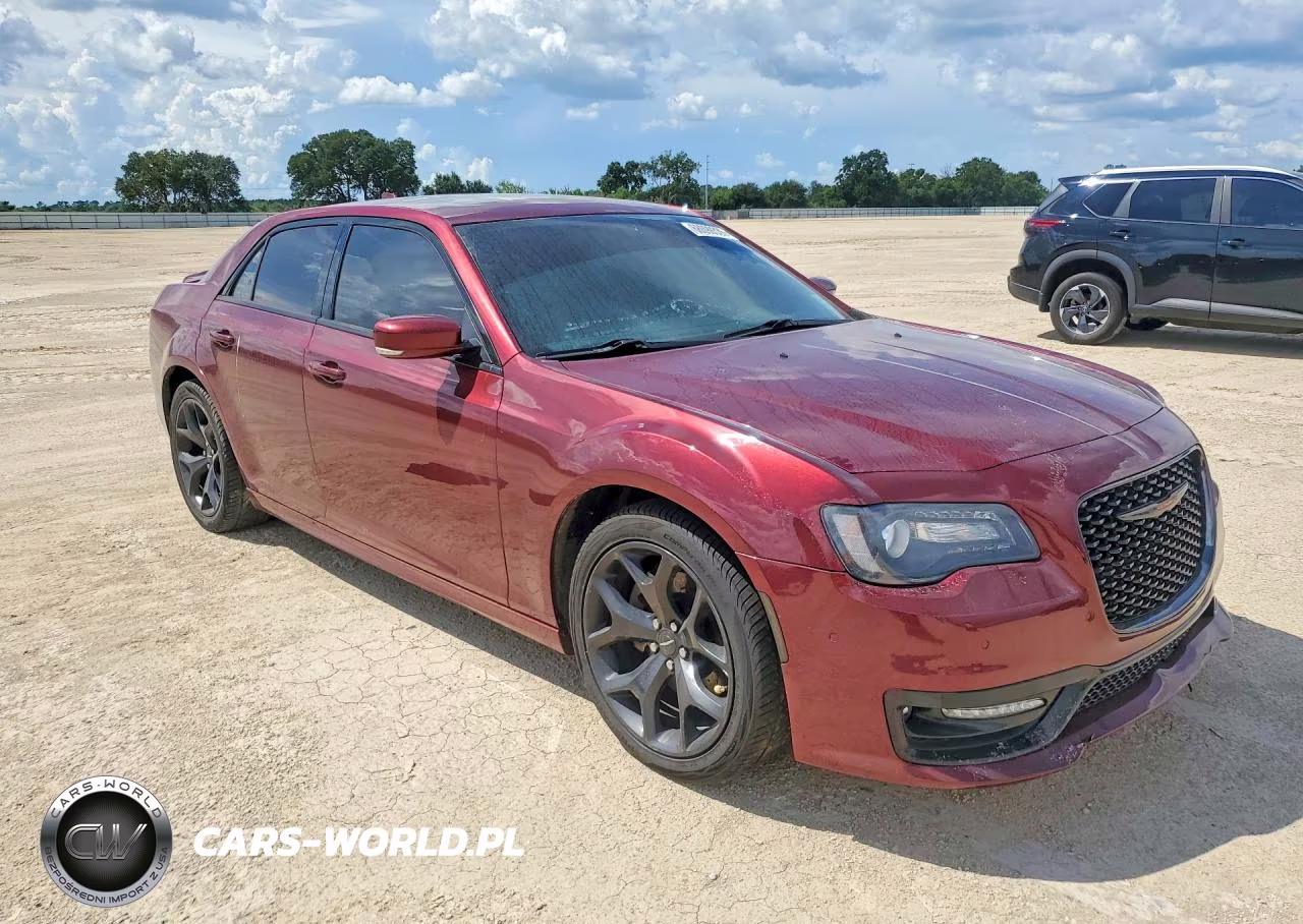 2021 Chrysler 300 S VIN:2C3CCABT6MH580152 - 4