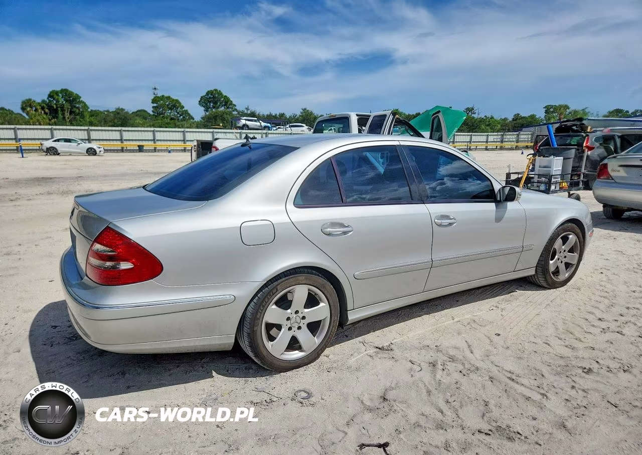 2004 Mercedes-Benz E 320 VIN:WDBUF65J24A490329 - 3