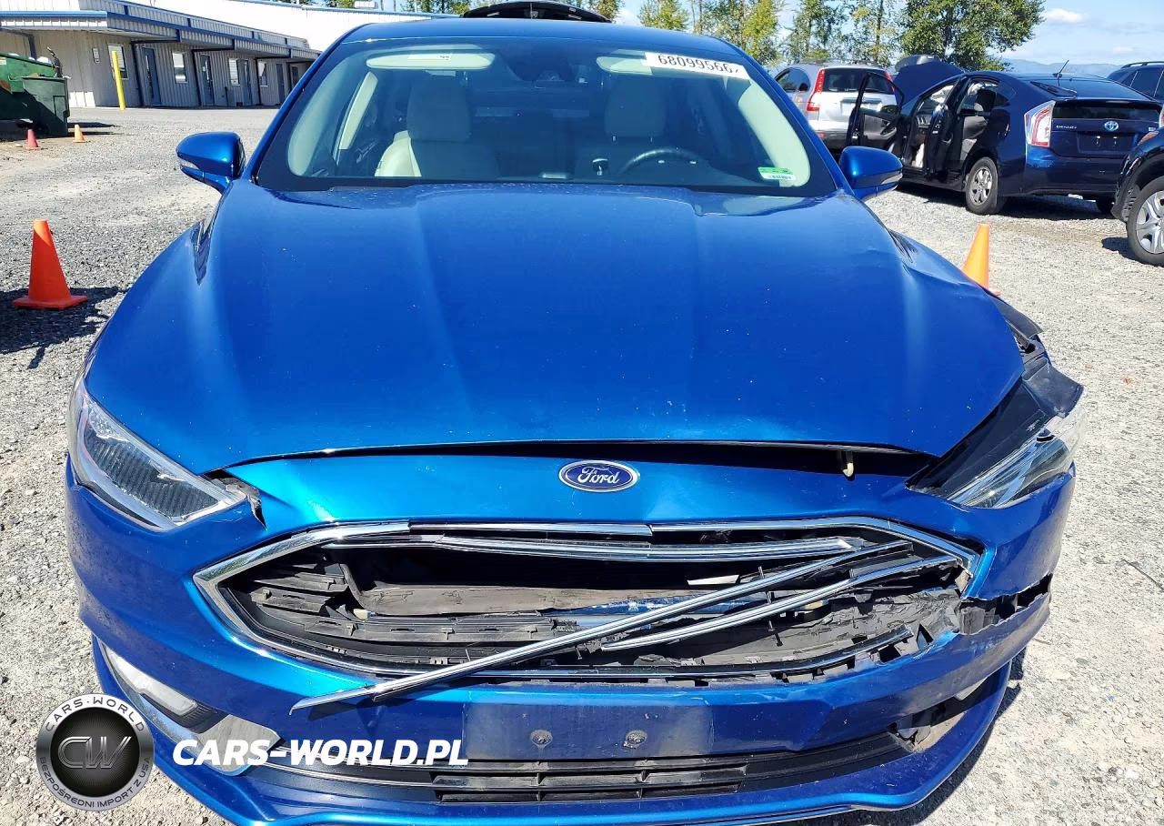 2017 Ford Fusion Titanium Phev VIN:3FA6P0SU8HR209445 - 5