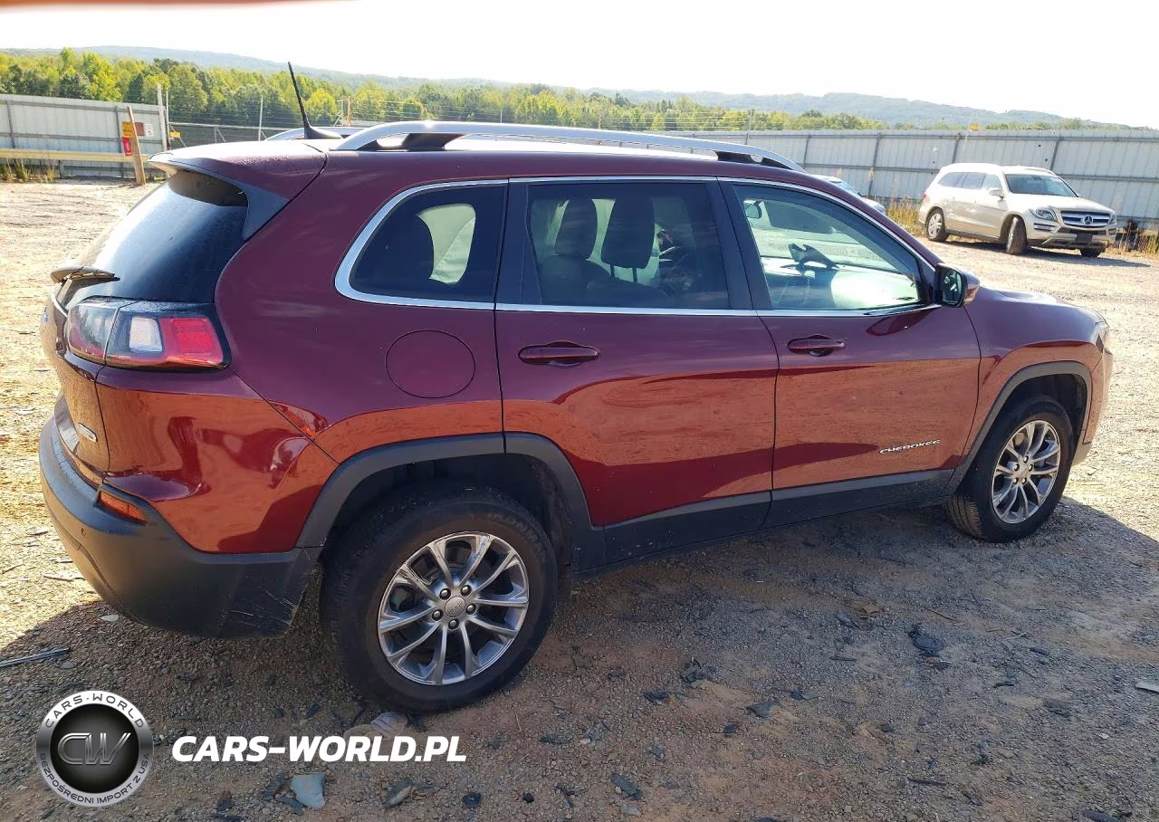 2020 Jeep Cherokee Latitude Plus VIN:1C4PJMLB0LD541076 - 3