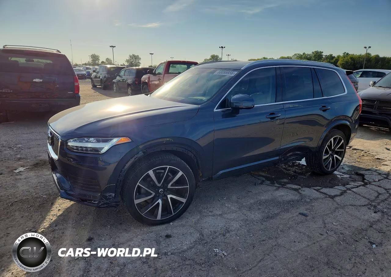 2022 Volvo Xc90 T6 Momentum VIN:YV4A221K6N1805039 - 1