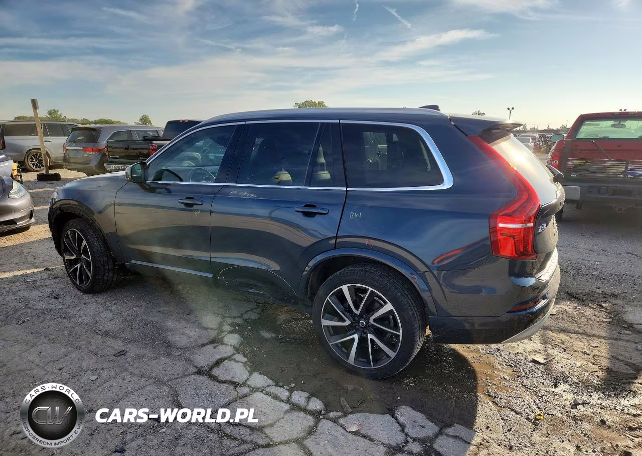 2022 Volvo Xc90 T6 Momentum VIN:YV4A221K6N1805039 - 2