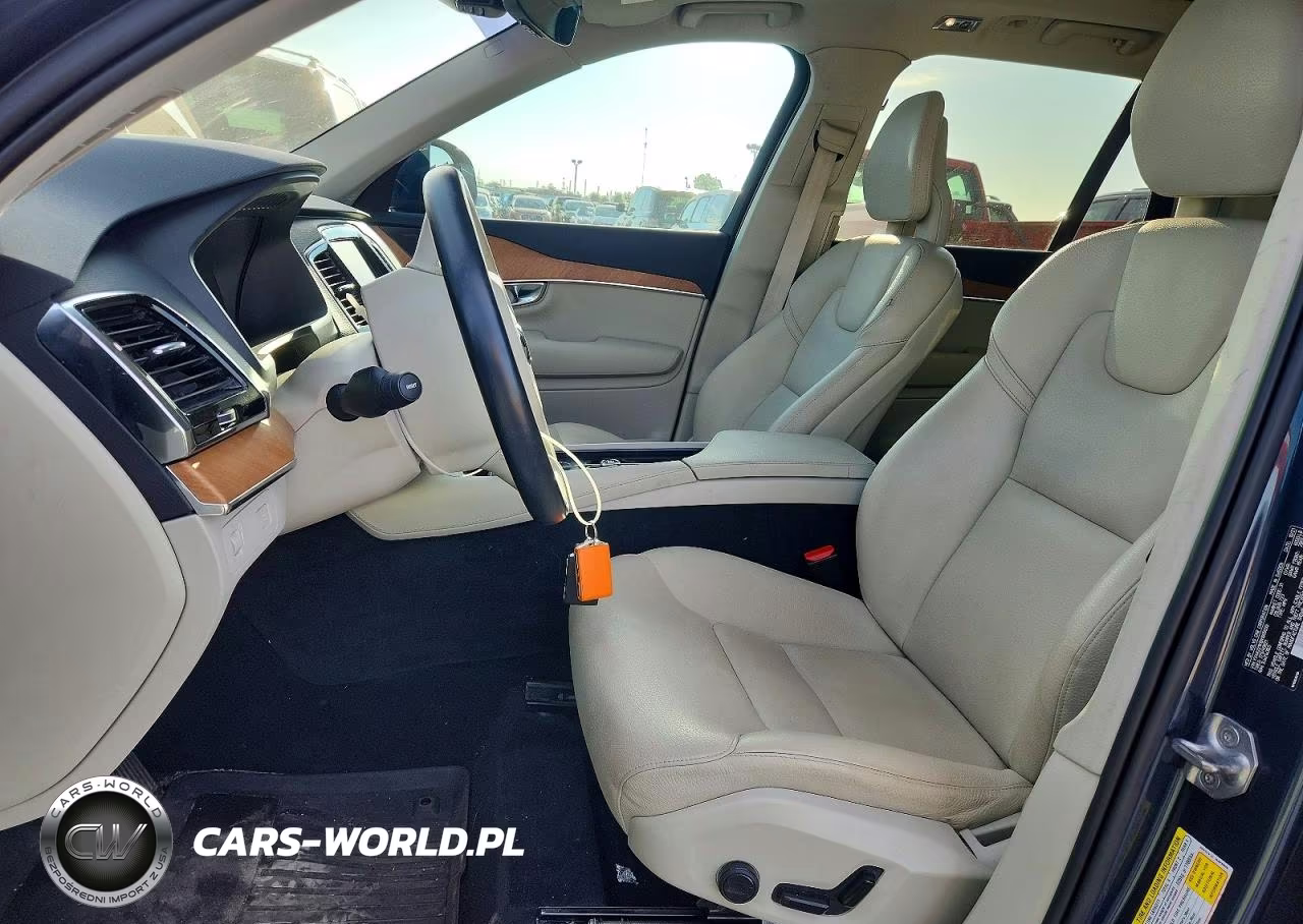 2022 Volvo Xc90 T6 Momentum VIN:YV4A221K6N1805039 - 7