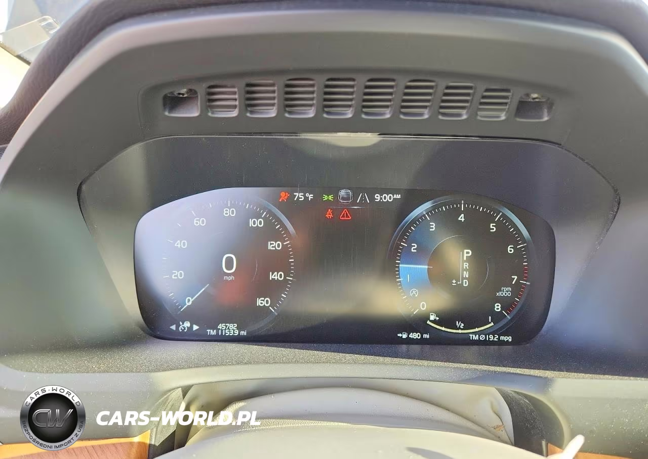 2022 Volvo Xc90 T6 Momentum VIN:YV4A221K6N1805039 - 9