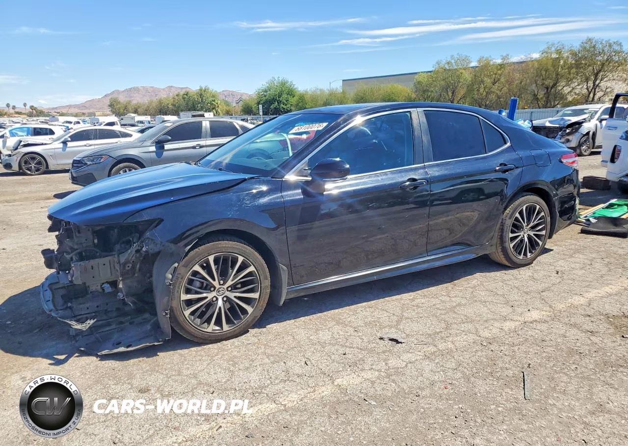 2018 Toyota Camry Se VIN:4T1B11HK8JU599429 - 1