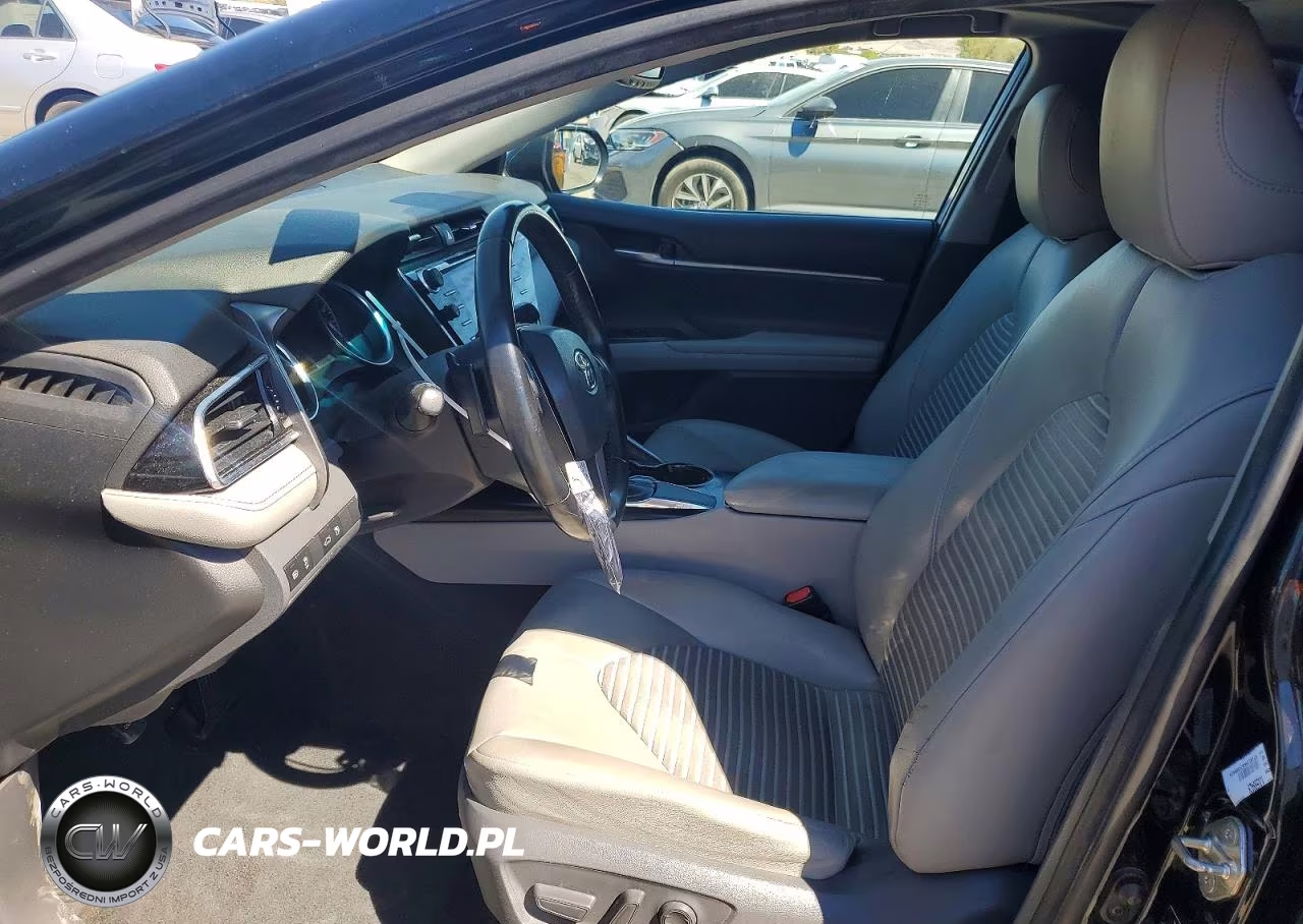 2018 Toyota Camry Se VIN:4T1B11HK8JU599429 - 7