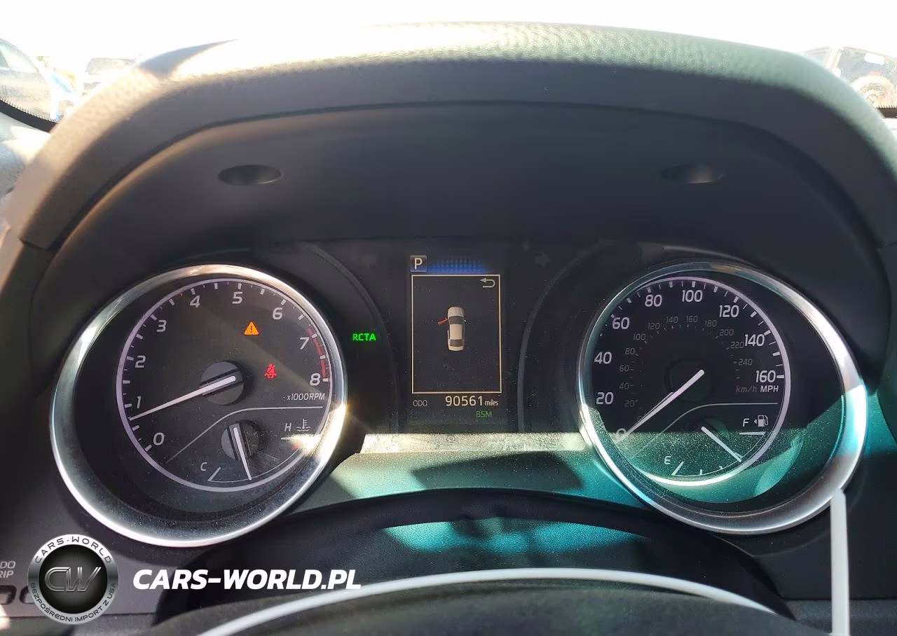 2018 Toyota Camry Se VIN:4T1B11HK8JU599429 - 9