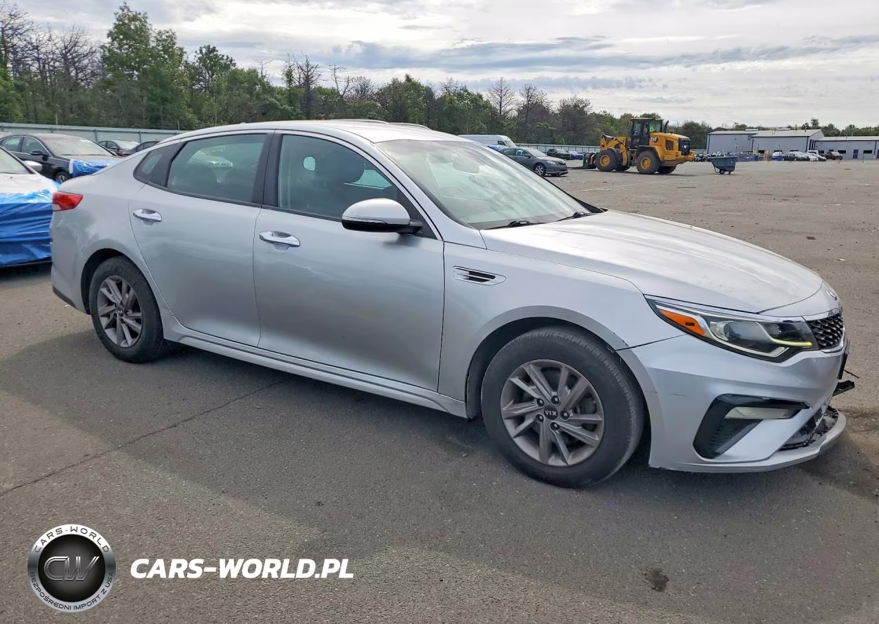 2019 Kia Optima Lx VIN:5XXGT4L36KG346882 - 4