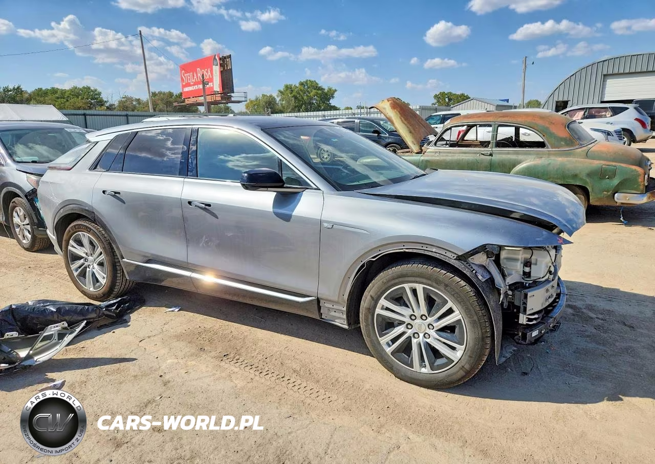 2024 Cadillac Lyriq Tech VIN:1GYKPMRLXRZ135451 - 4