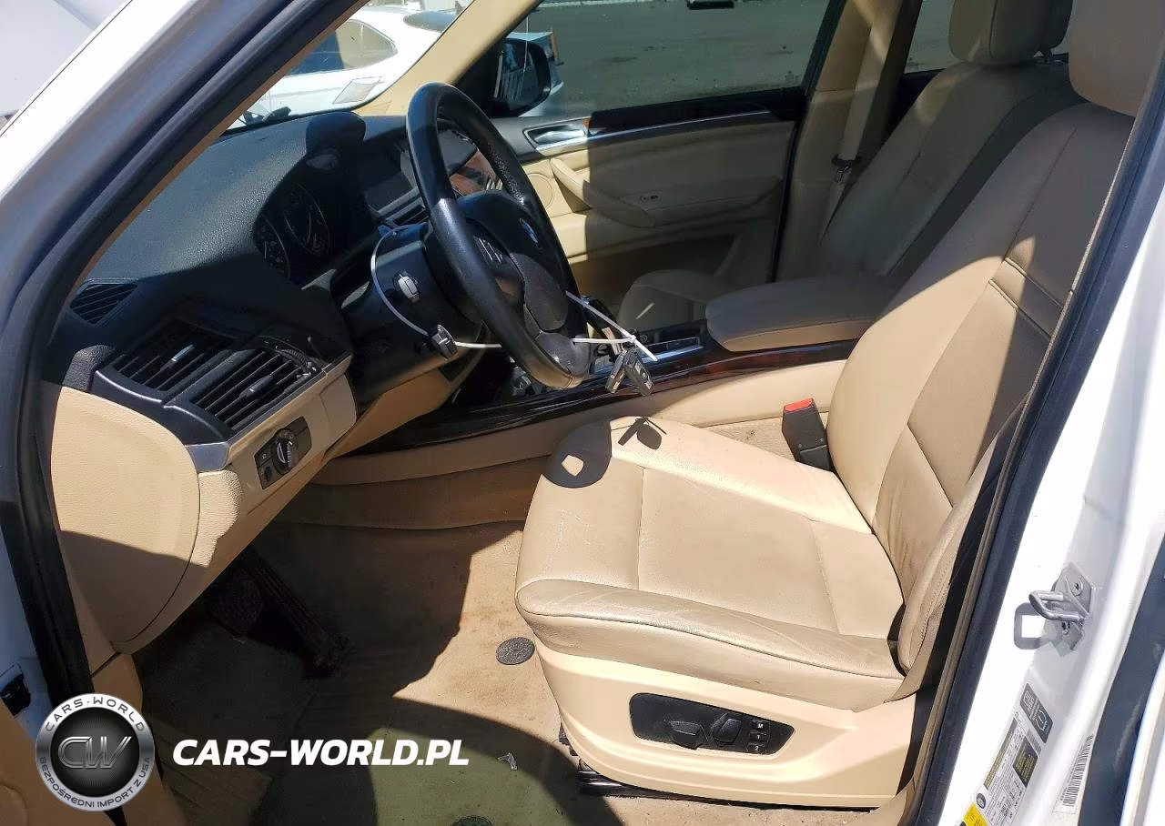 2013 BMW X5 xDrive35I VIN:5UXZV4C58D0G56364 - 7