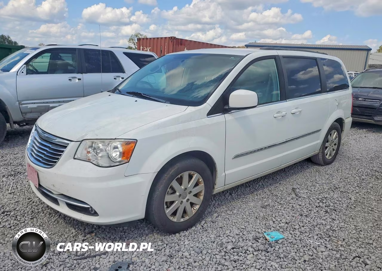 2015 Chrysler Town & Country Touring
