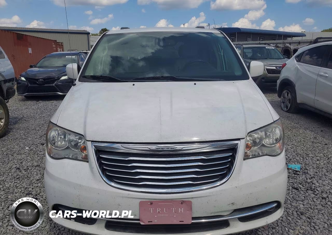2015 Chrysler Town & Country Touring VIN:2C4RC1BG9FR695222 - 5