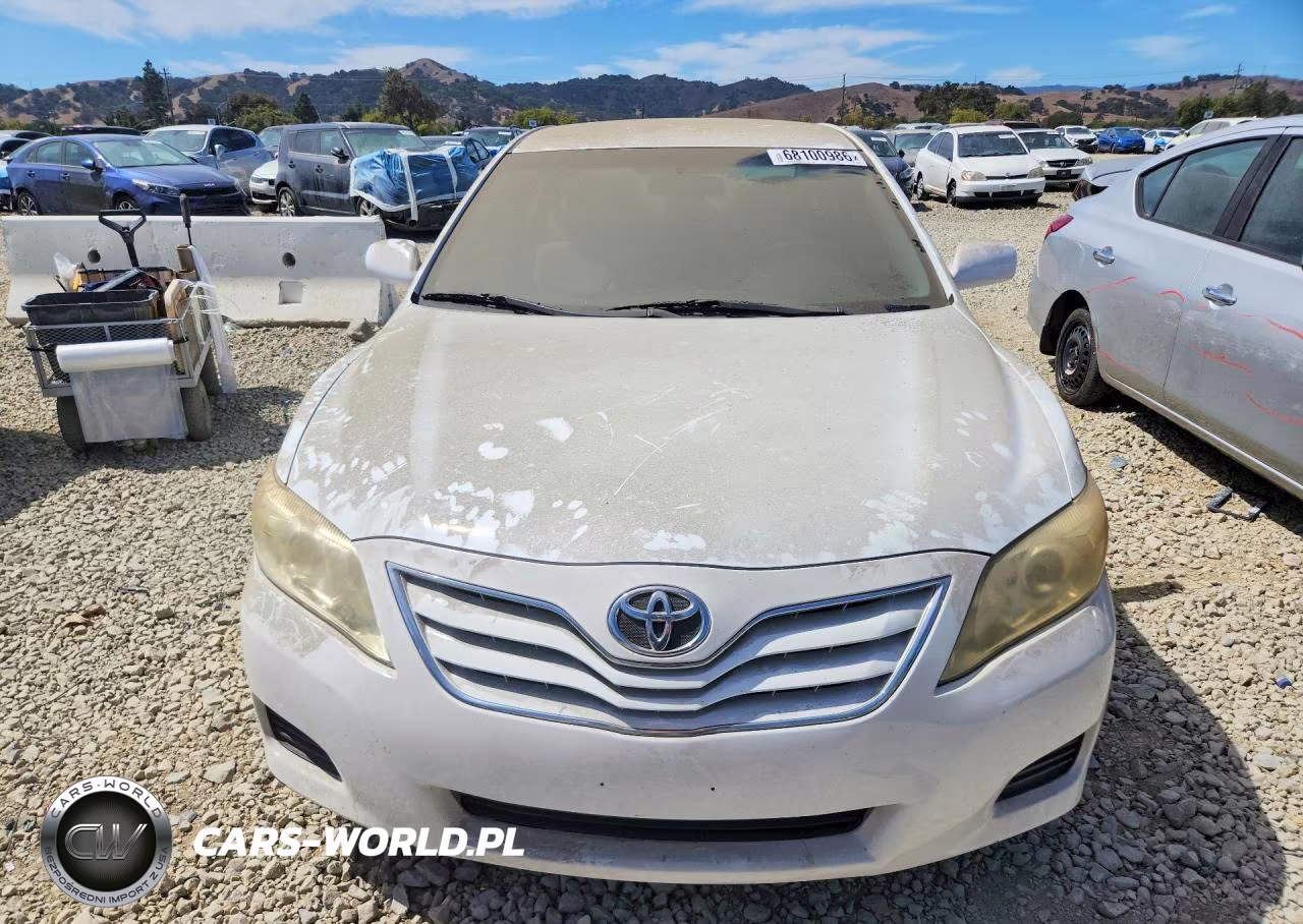 2010 Toyota Camry Le VIN:4T1BF3EKXAU550282 - 5