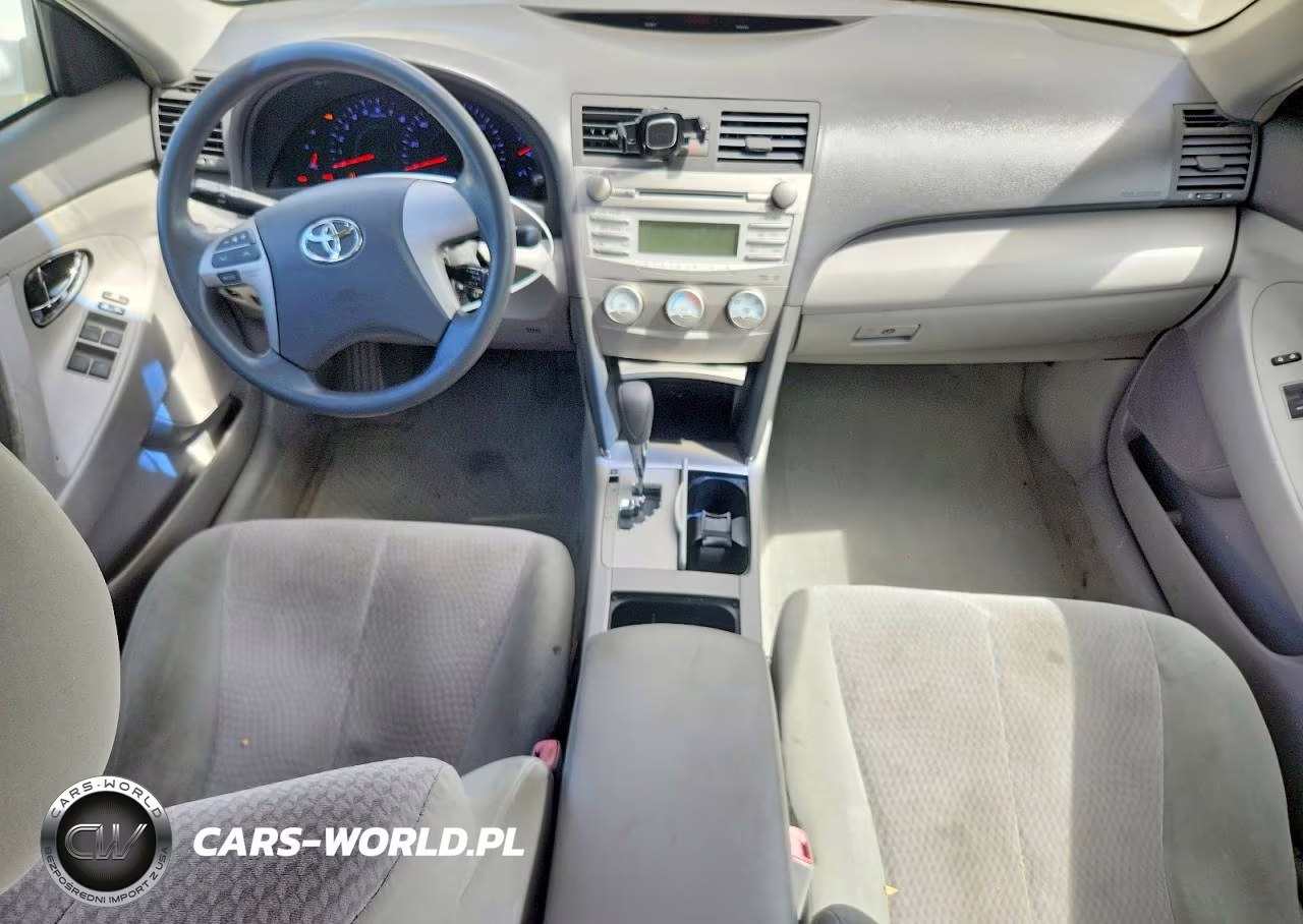 2010 Toyota Camry Le VIN:4T1BF3EKXAU550282 - 8