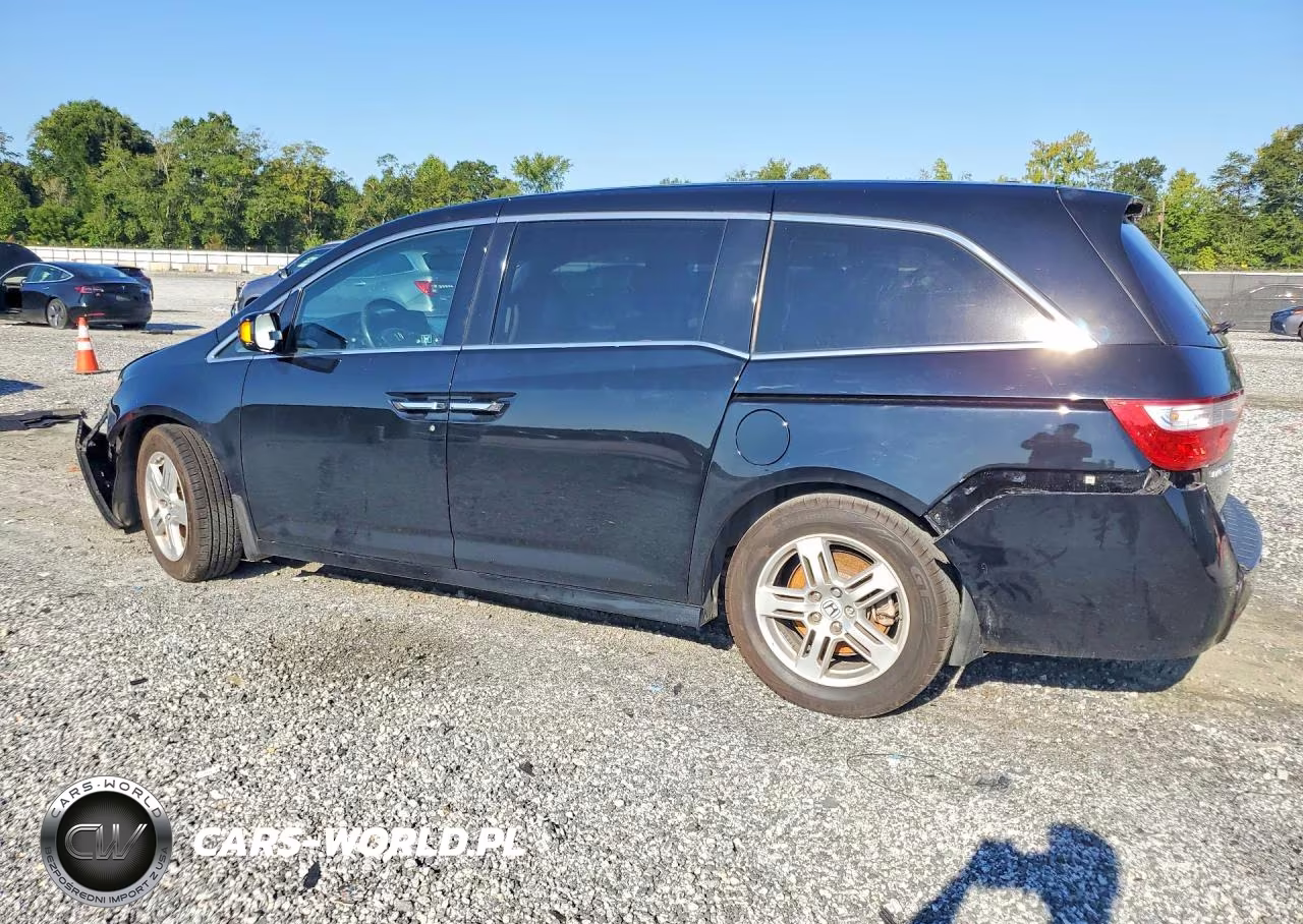 2012 Honda Odyssey Touring VIN:5FNRL5H92CB035966 - 2
