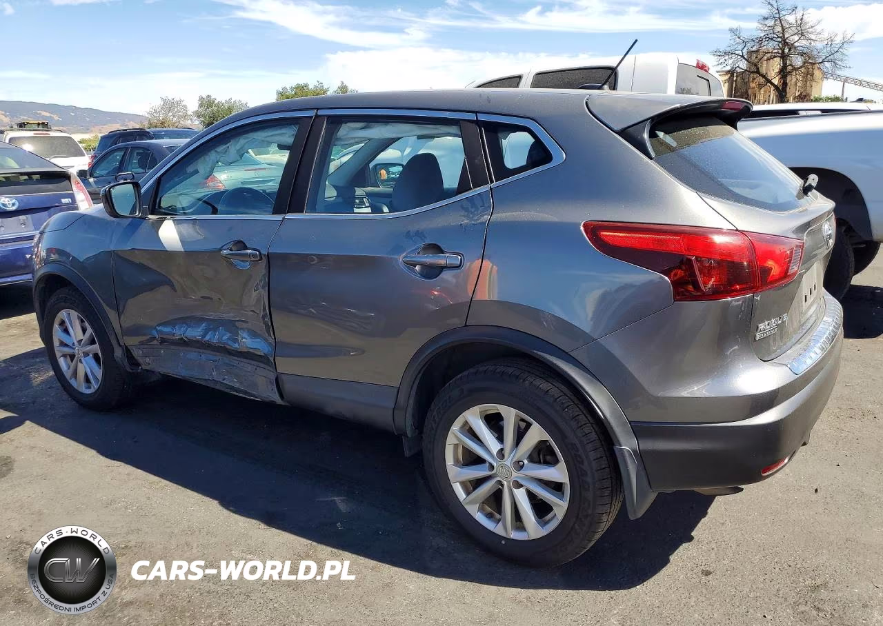 2017 Nissan Rogue Sport S VIN:JN1BJ1CP5HW033303 - 2