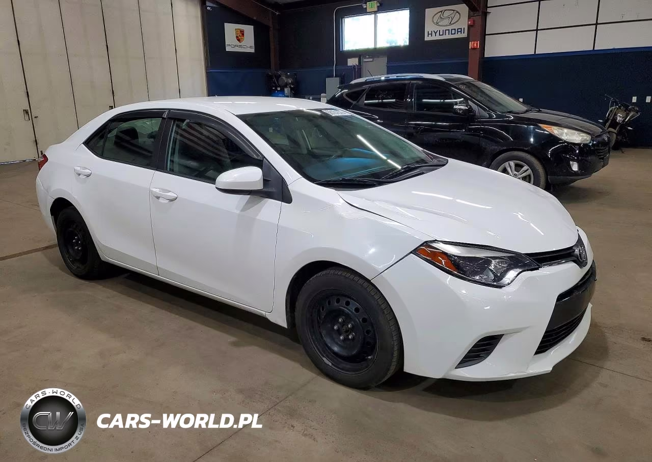 2015 Toyota Corolla Le VIN:2T1BURHE0FC365794 - 4
