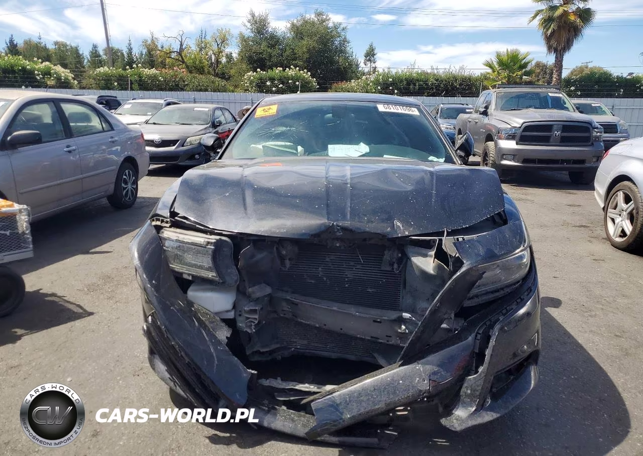 2020 Dodge Charger Sxt VIN:2C3CDXBG1LH254518 - 5