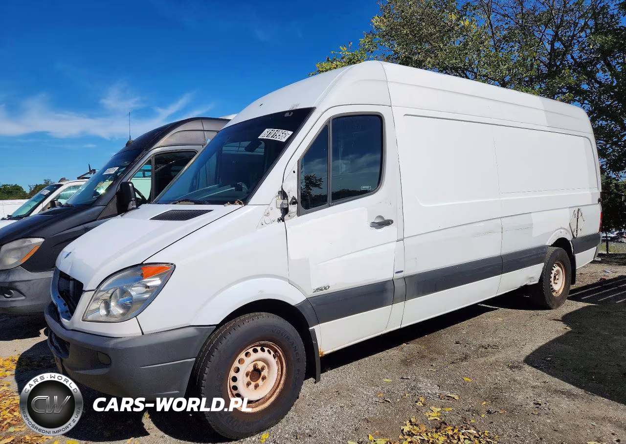 2012 Mercedes-Benz Sprinter 2500