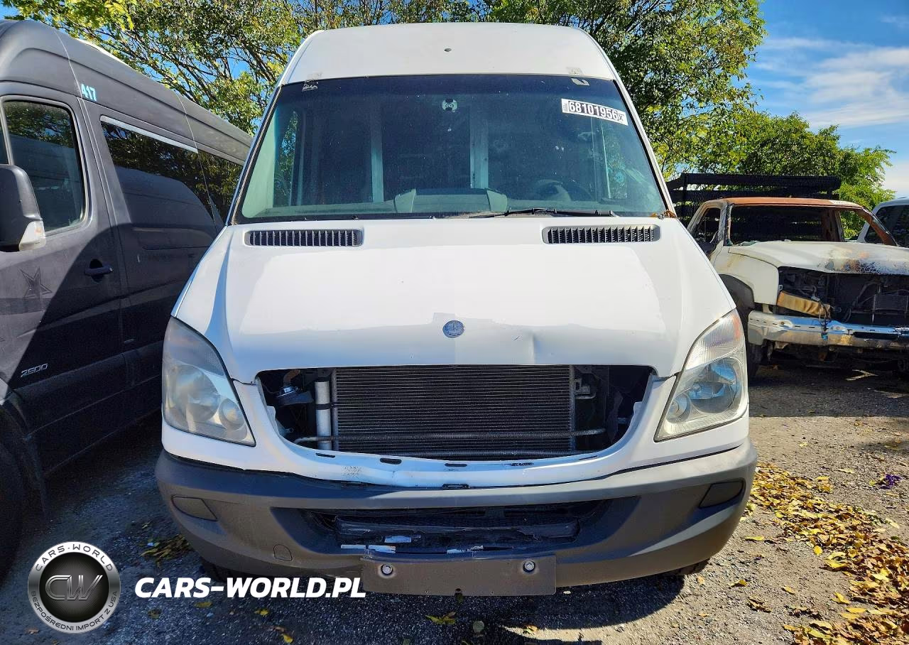 2012 Mercedes-Benz Sprinter 2500 VIN:WD3PE8CB6C5692004 - 5