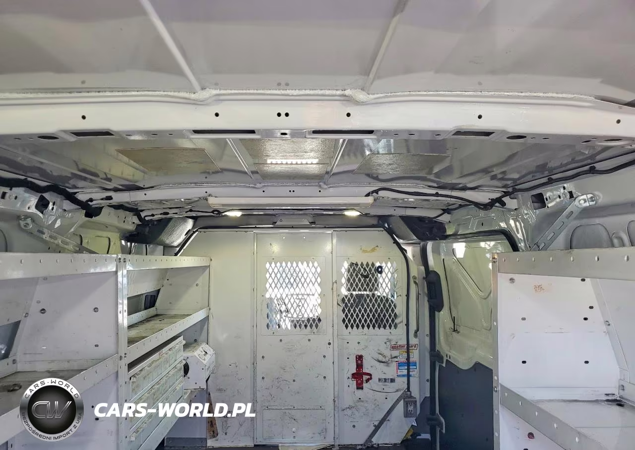 2018 Ford Transit T-250 VIN:1FTYR2YM7JKA33031 - 10