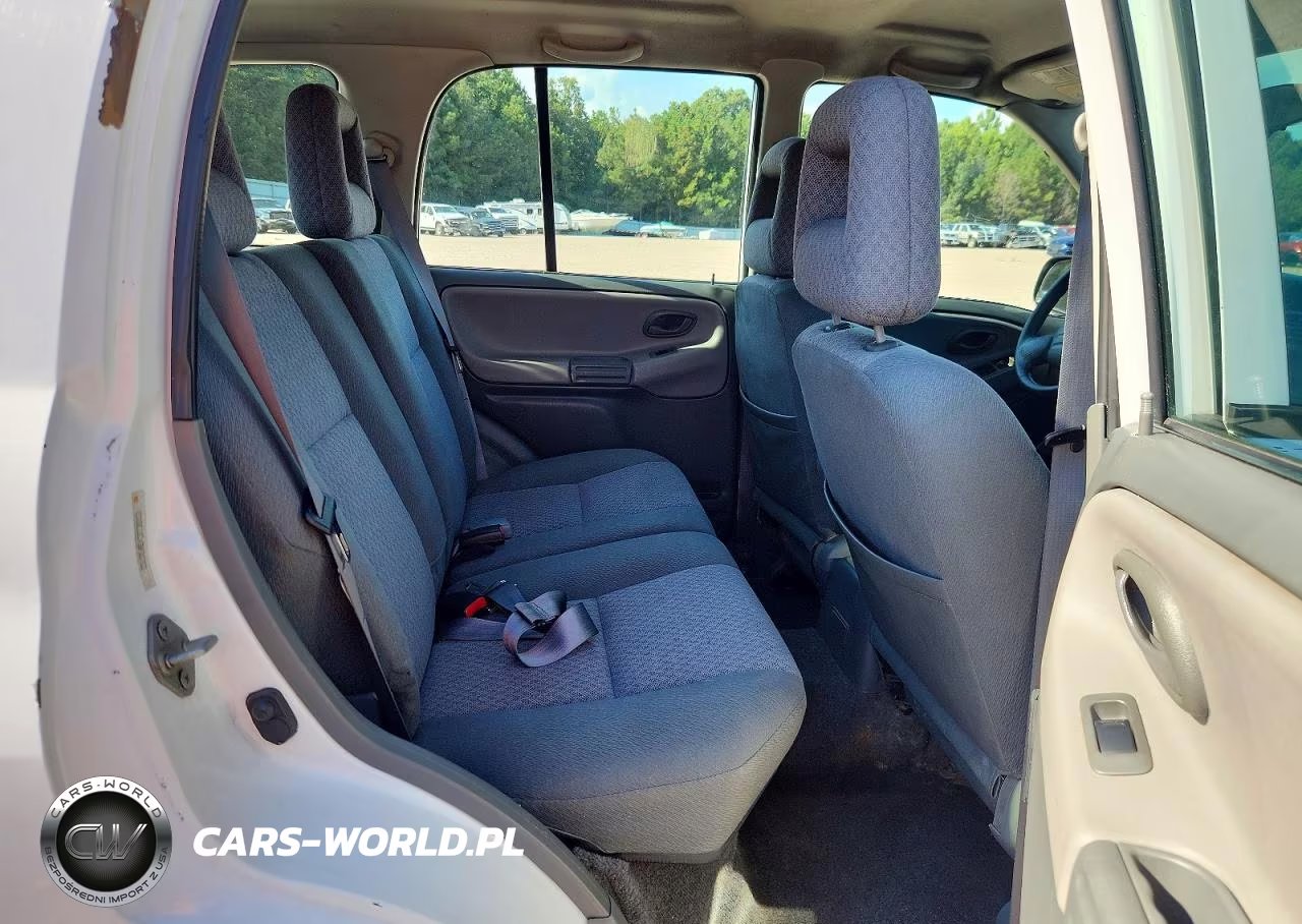 2003 Chevrolet Tracker VIN:2CNBE13C436905953 - 11