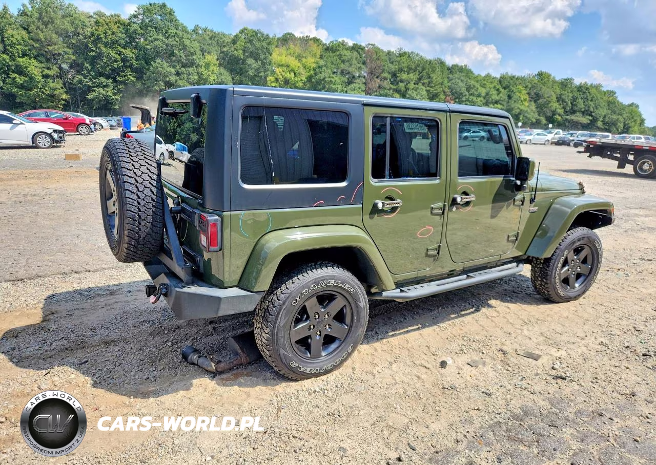 2016 Jeep Wrangler Unlimited Sahara VIN:1C4BJWEG5GL293031 - 3