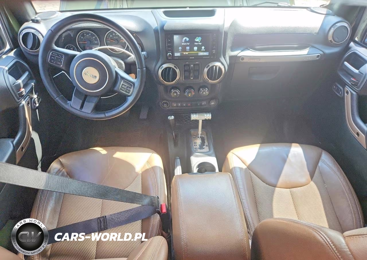 2016 Jeep Wrangler Unlimited Sahara VIN:1C4BJWEG5GL293031 - 8