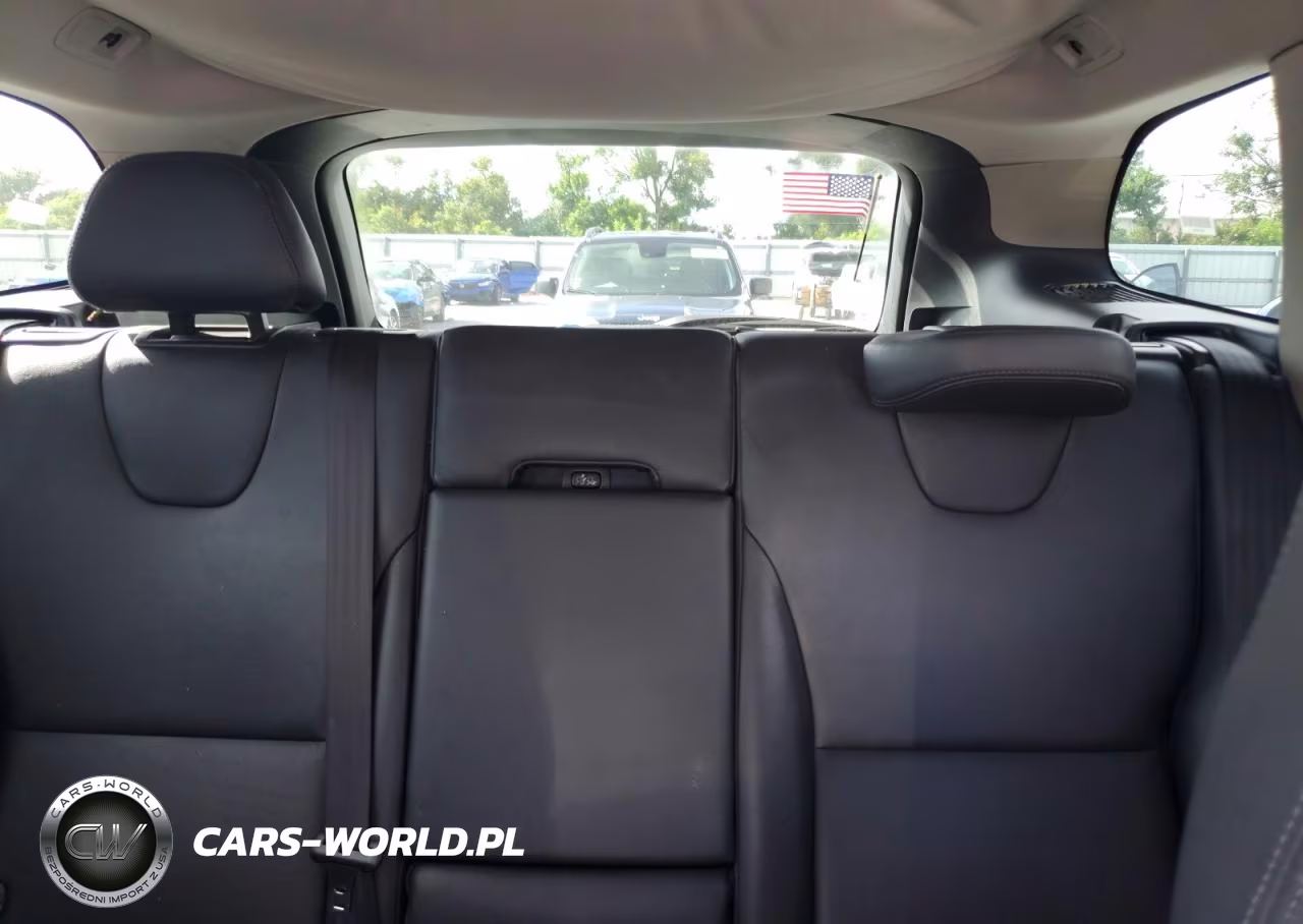 2015 Volvo Xc60 T5 Premier VIN:YV440MDK0F2733079 - 10