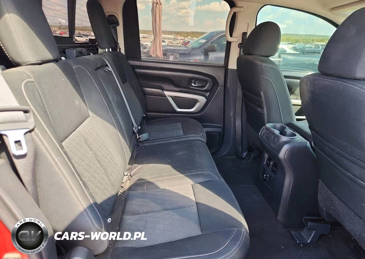 2018 Nissan Titan Sv VIN:1N6AA1E57JN539728 - 10