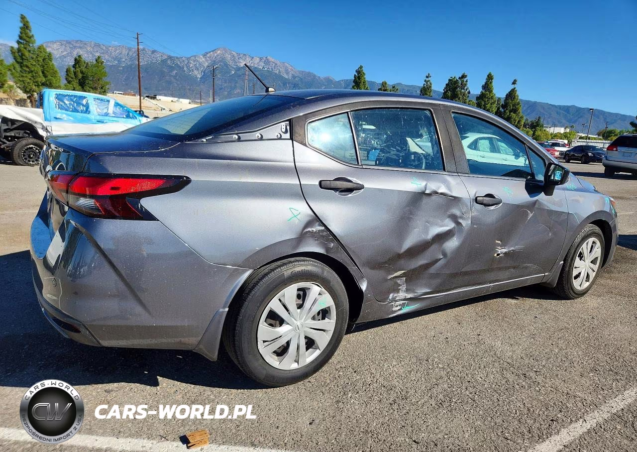 2022 Nissan Versa S VIN:3N1CN8DV5NL832630 - 3