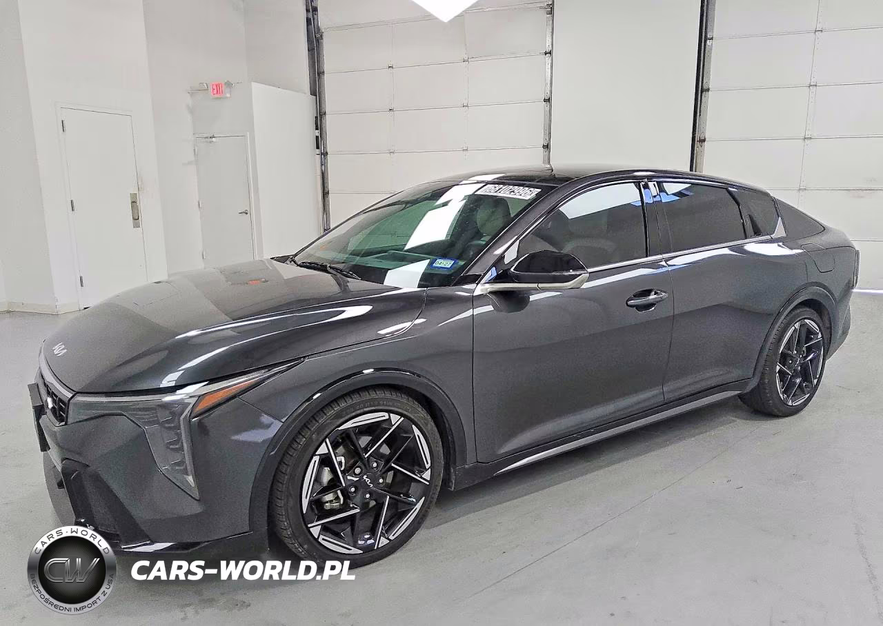 2025 Kia K4 Gt Line VIN:3KPFW4DE8SE145061 - 1