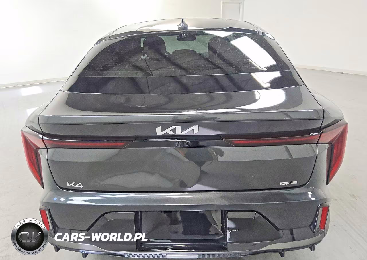 2025 Kia K4 Gt Line VIN:3KPFW4DE8SE145061 - 6