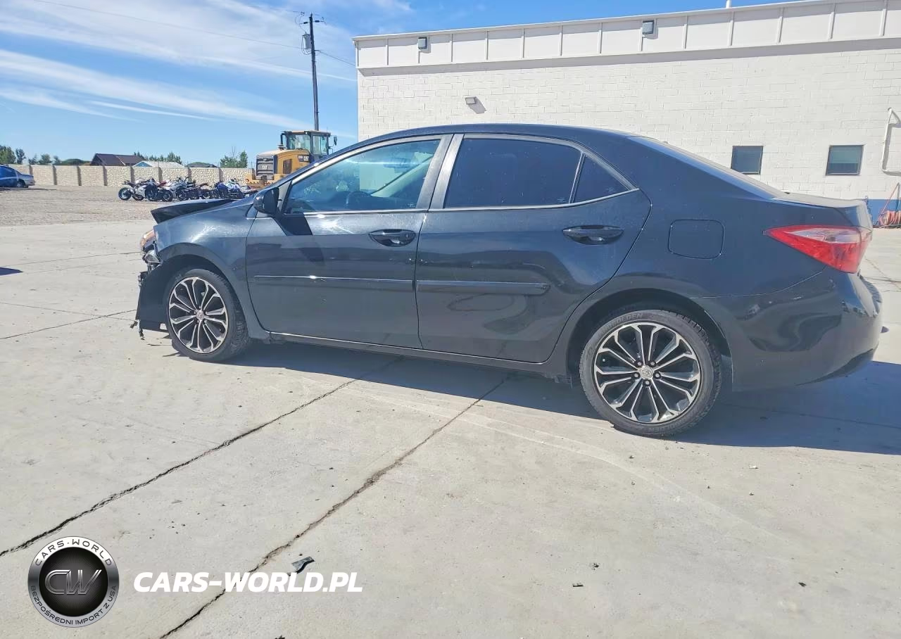 2018 Toyota Corolla Le VIN:2T1BURHE5JC030040 - 2