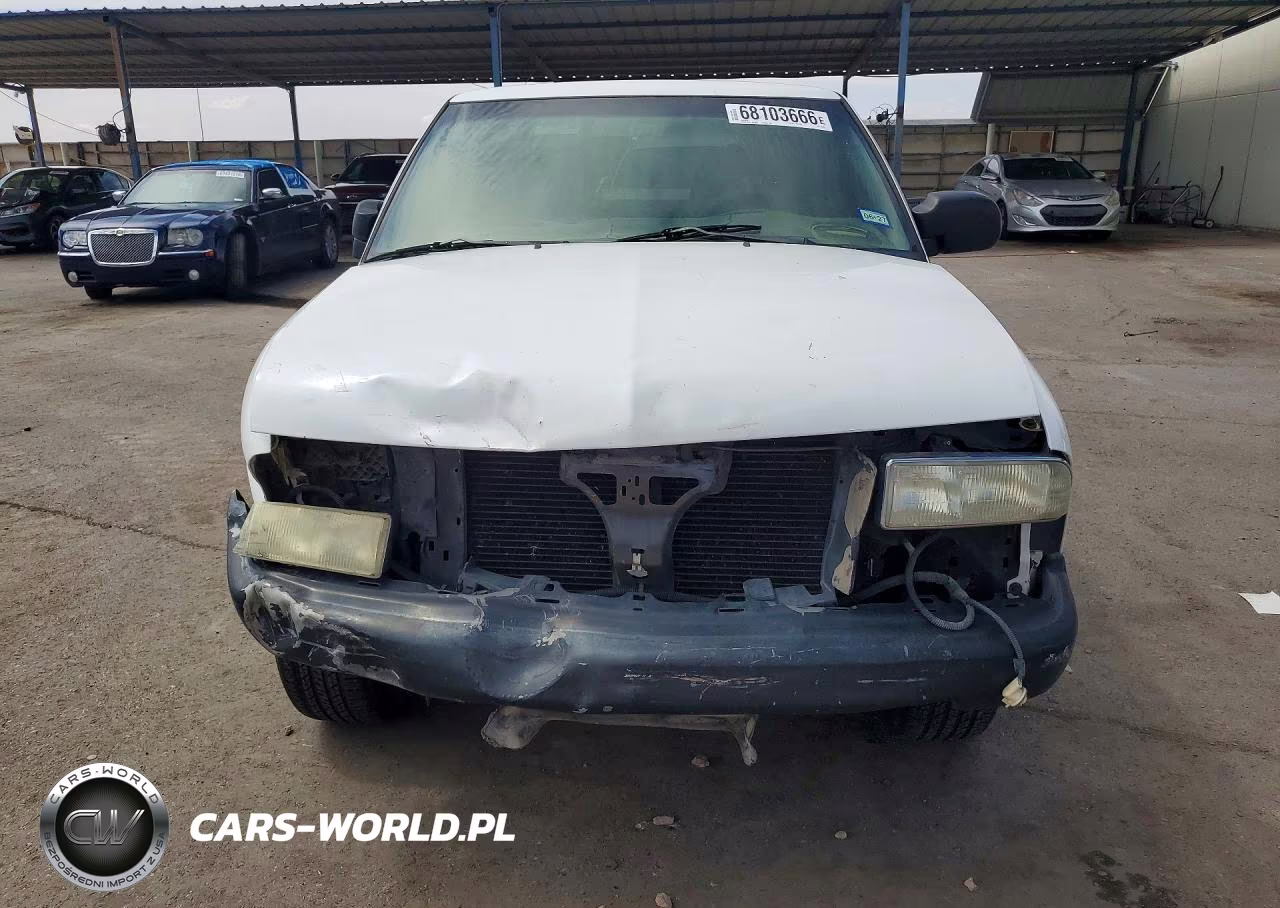 2002 Chevrolet S Truck S10 VIN:1GCCS14W828226092 - 5