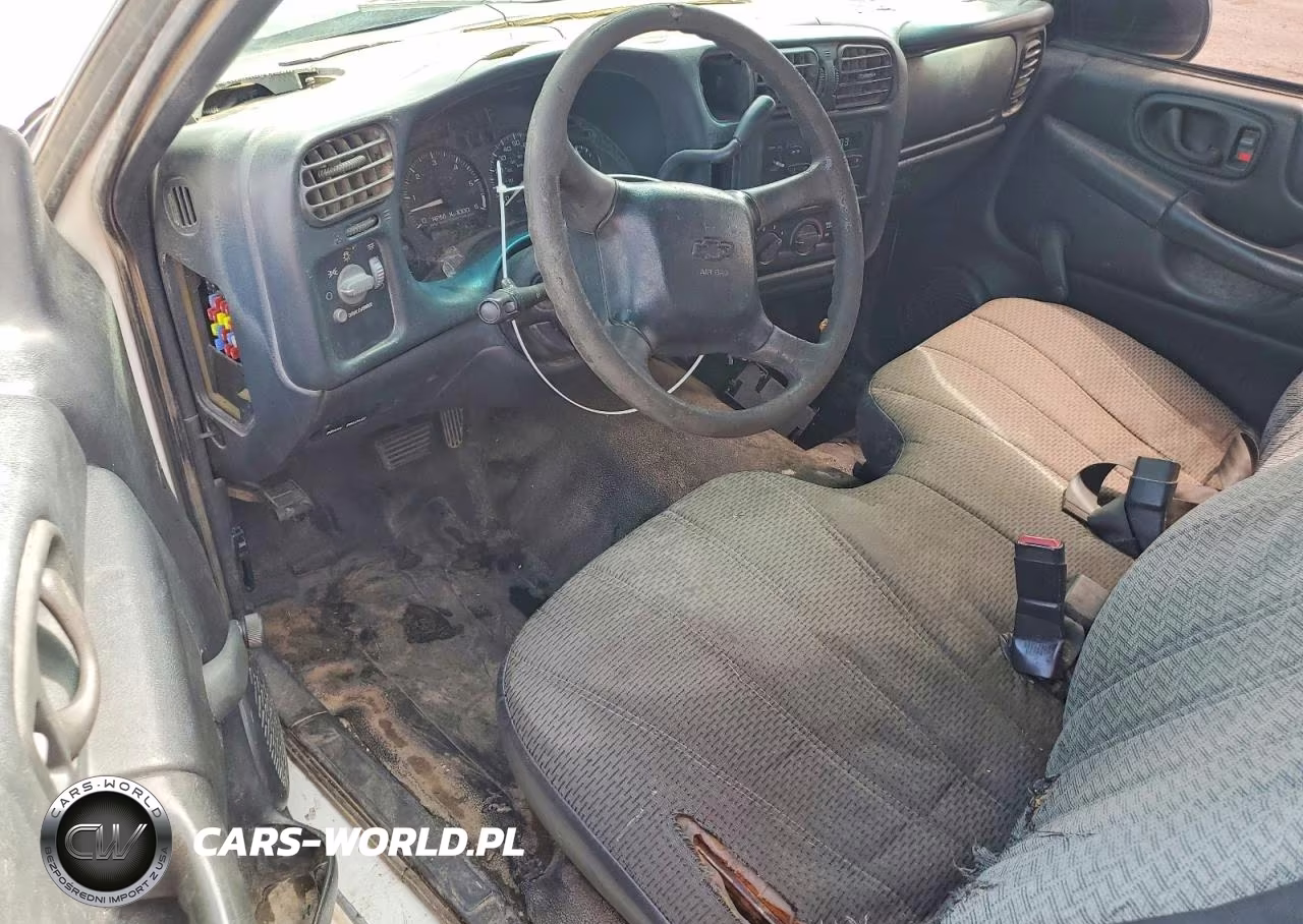 2002 Chevrolet S Truck S10 VIN:1GCCS14W828226092 - 8